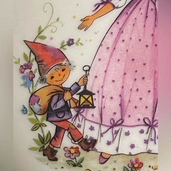 Princess & Gnome Limoges trinket box - Picture 5 of 15